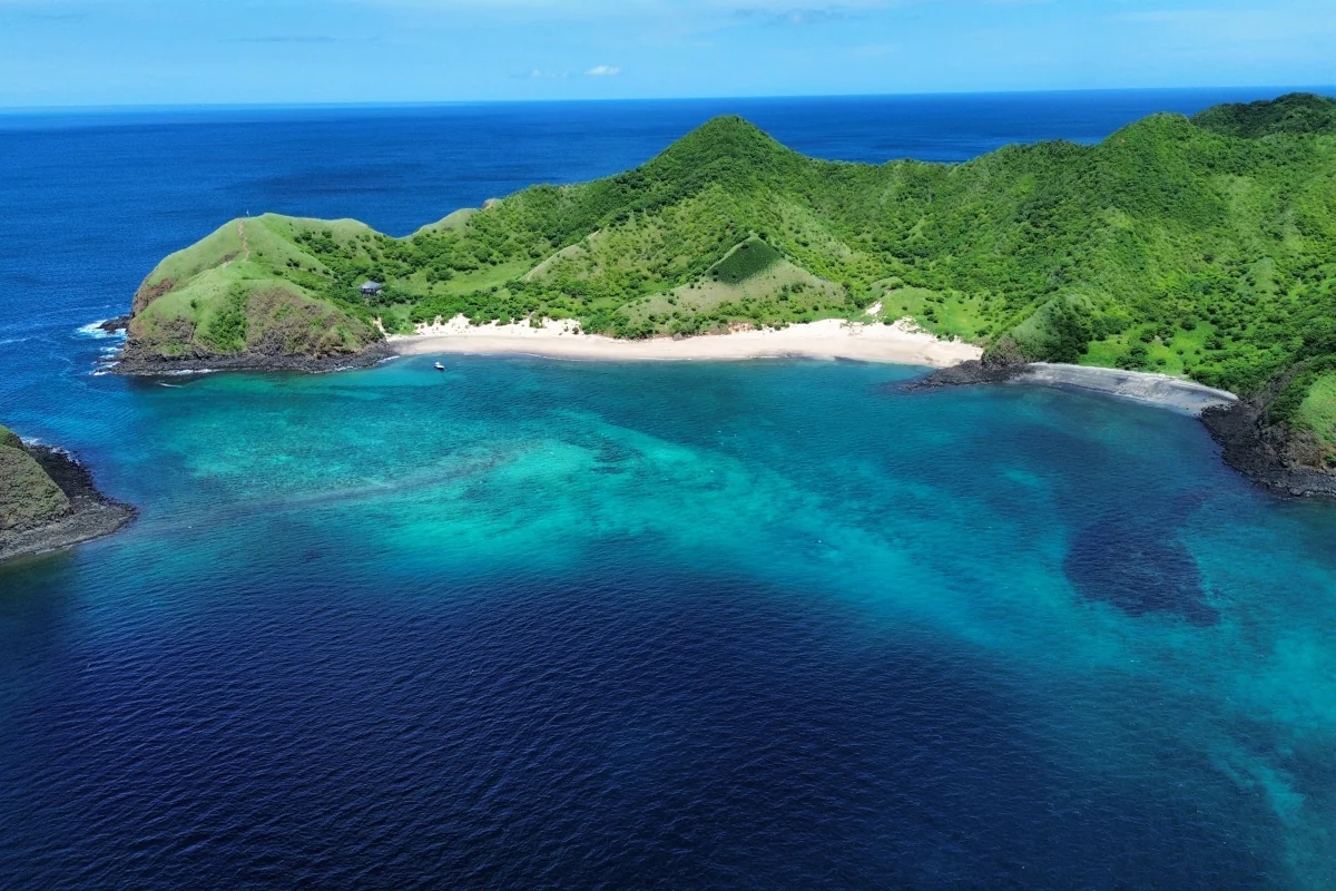 Aerial drone view of the Bat Islands (Islas Murciélagos) bay and beach, Santa Rosa National Park, Guanacaste, Costa Rica.